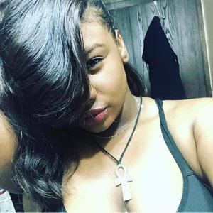 Meet your Posher, Qiana